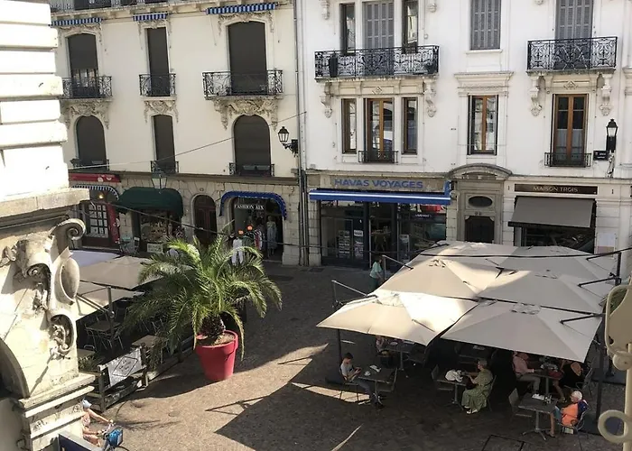 28 M2 Au 21 Rue Des Bains Апартаменты